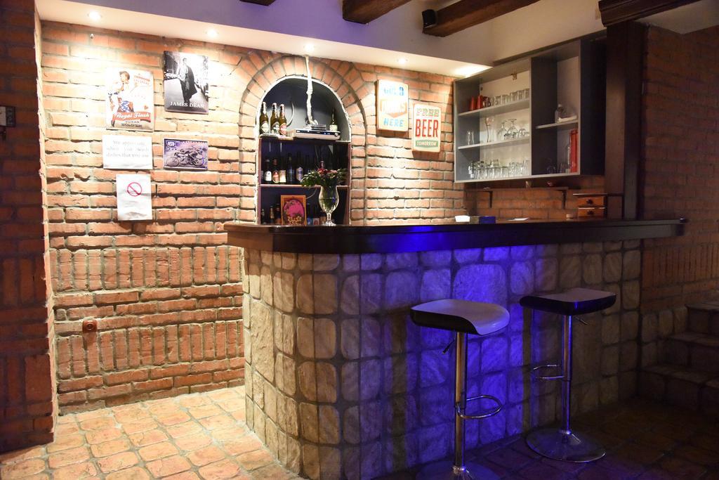 Hostel Bed N Beer Belgrade Exterior photo